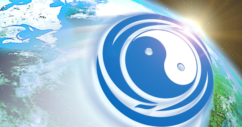 藍色，象徵深邃、寧靜